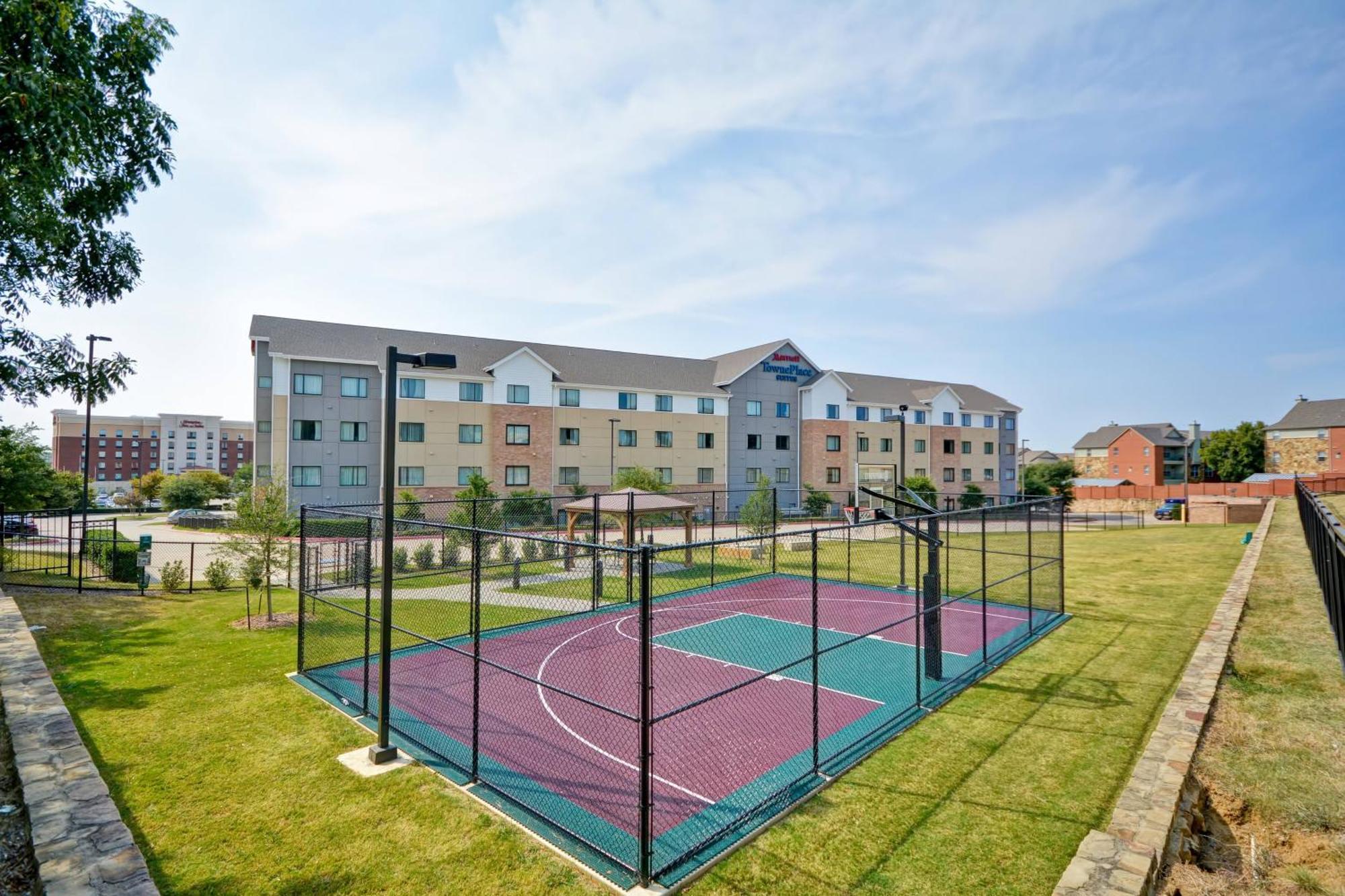 Towneplace Suites Dallas/Lewisville Exterior photo