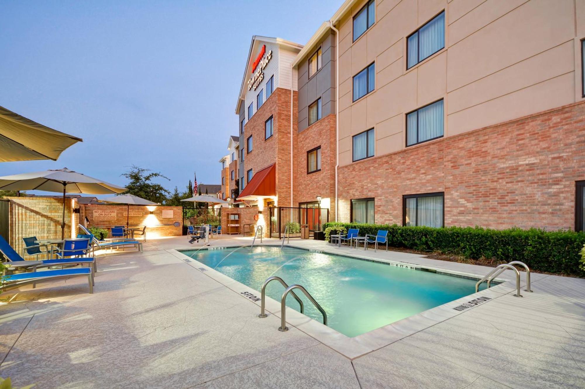 Towneplace Suites Dallas/Lewisville Exterior photo